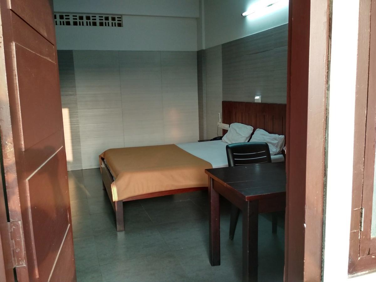 International Tourist Home Кожикоде Экстерьер фото